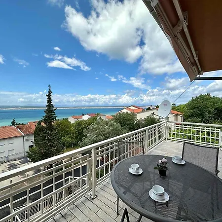 In 50809 Apartment Dramalj