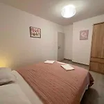In 50809 شقة *